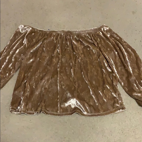 Off the shoulder Hollister top - Picture 1 of 1